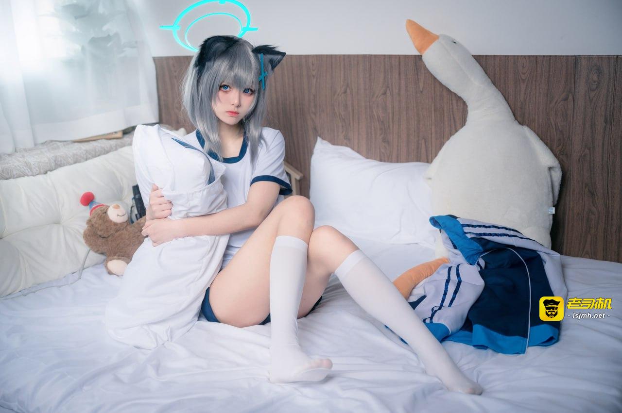 #九柒喵 #白袜 #甜妹 体操服白子 - 图片
