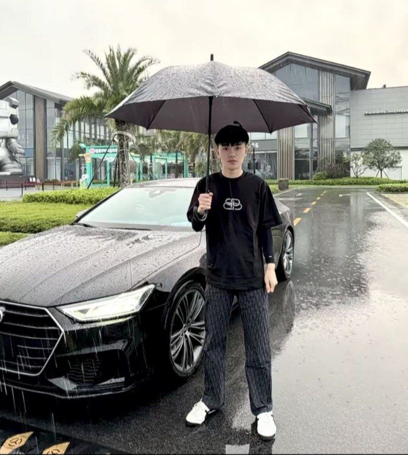 快手网红该来了黑料曝光？ 直播间低俗性暗示升级成真实猛料 精神小伙加大网红buff叠满了 - 图片