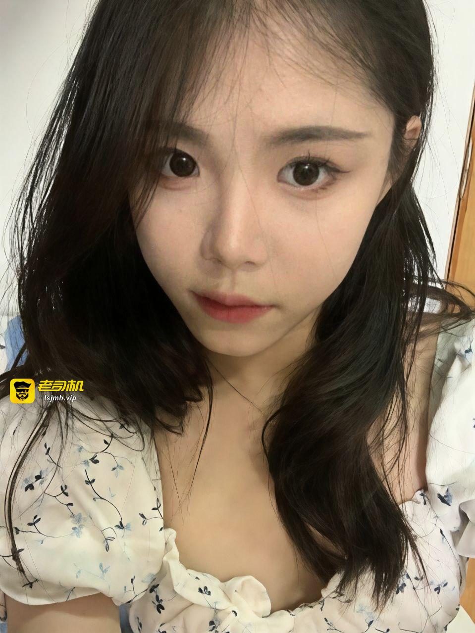 极品颜值情侣私拍泄密流出 可御可甜清纯校花美女被男友调教成母狗，白白嫩嫩身材又纯又欲 欲罢不能#高颜值 #情侣流出 #清纯校花 - 图片