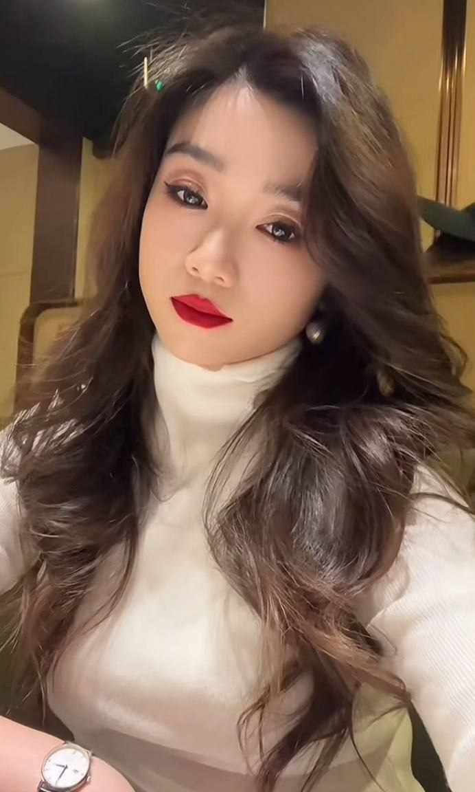 河北定州抖音网红阿火出轨榜一大哥当小三 豪车豪房喂饱后翻脸不认人 原配曝光怒锤渣女 - 图片