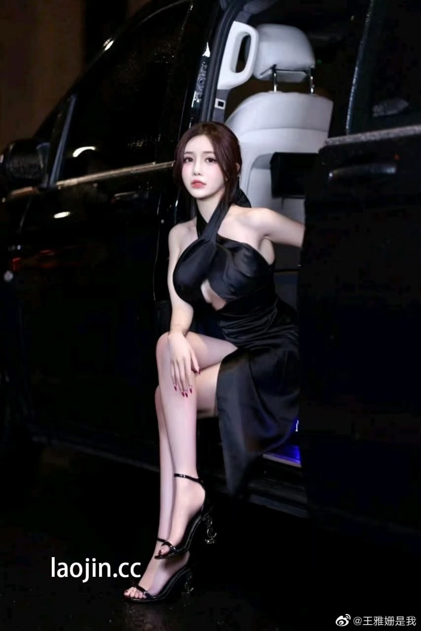 抖音极品身材巨乳肥臀反差婊王雅姗是我土豪私人定制福利流出 - 图片