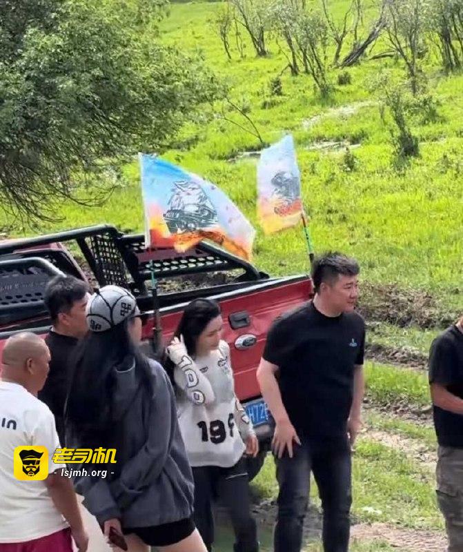 抖音千万级网红 木森 被女友红豆直播曝光 出轨女徒弟小媛 渣男专约年轻妹子 人设塌房掉粉无数！ - 图片