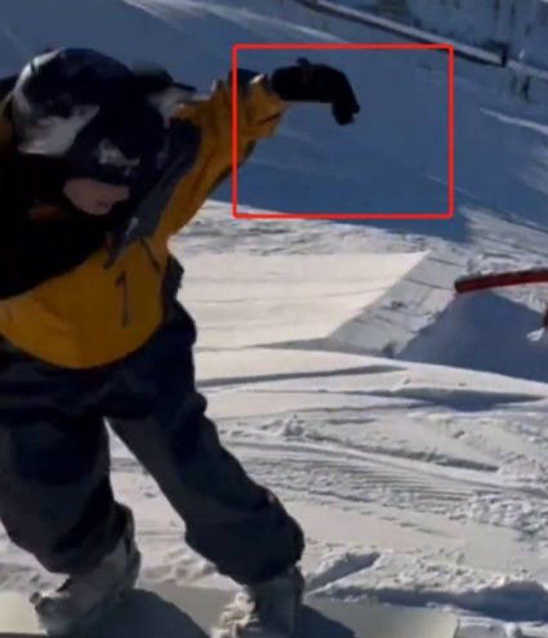 知名福利姬 小屁大王 男友真实身份被曝光 国家队滑雪运动员 苏福 佛光道替身空翻视频被扒个底朝天！ - 图片