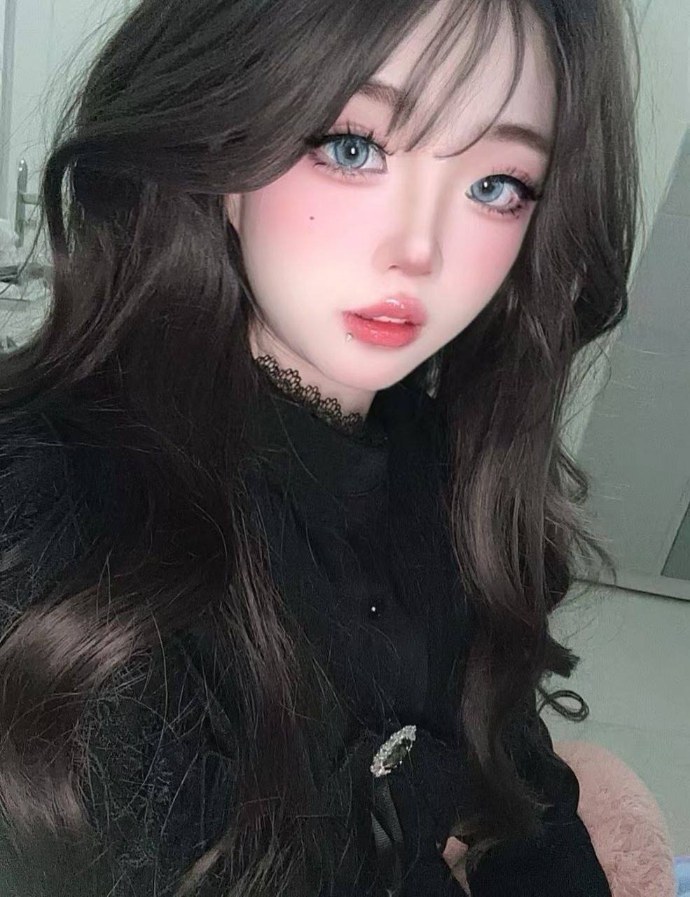 ouo_tian-小恬推特网红精神小妹嫩穴情趣高颜值粉嫩短裙身材展示coser找刺激 - 图片