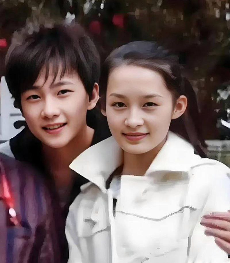 知名演员 李沁 被爆私生活混乱！陪睡导演与杨洋邓伦雷军等人有染 多次堕胎每睡一次10万补偿 震撼全网！ - 图片