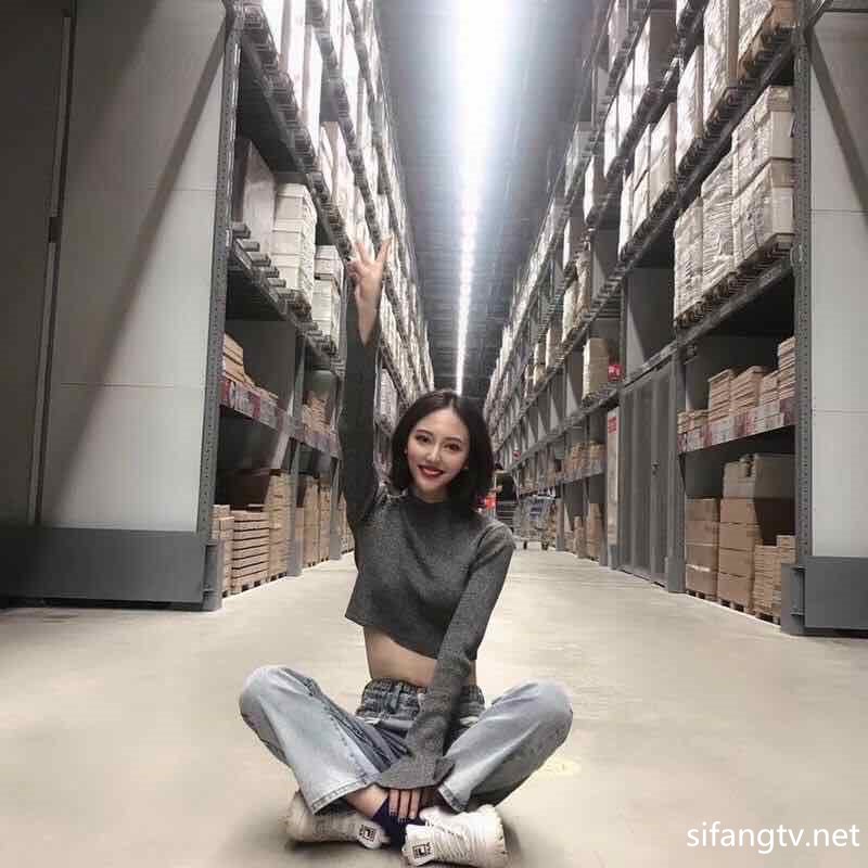 【超精品泄密】 前女友的泄密系列 精选高质量网红美女泄密