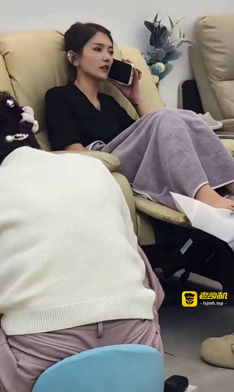 快手千万粉网红 老狗 被前妻白羽直播曝光 婚内出轨女徒孙佳昕 夜猫KTV举报聚众淫乱录音曝光！ - 图片
