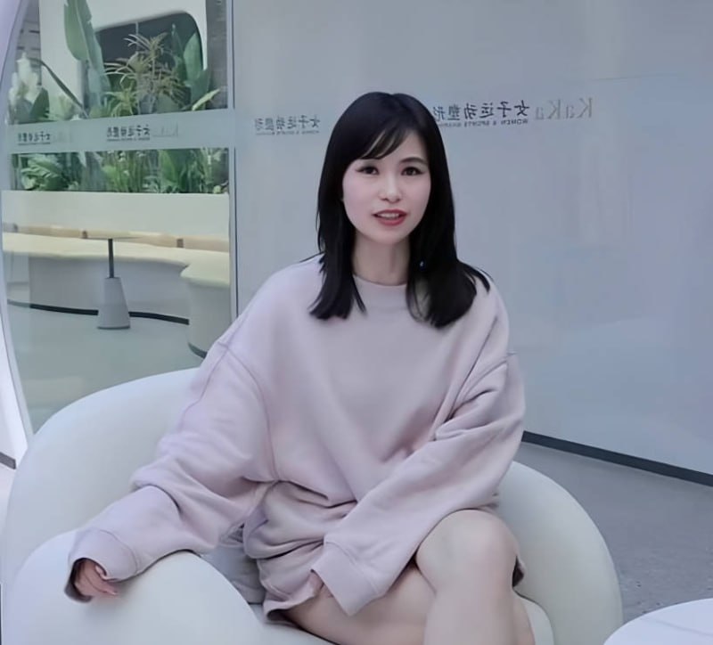 抖音网红 场子姐 惨遭丈夫闺蜜双重背刺 一夜白头怒告小三重婚胜诉 出轨视频流出