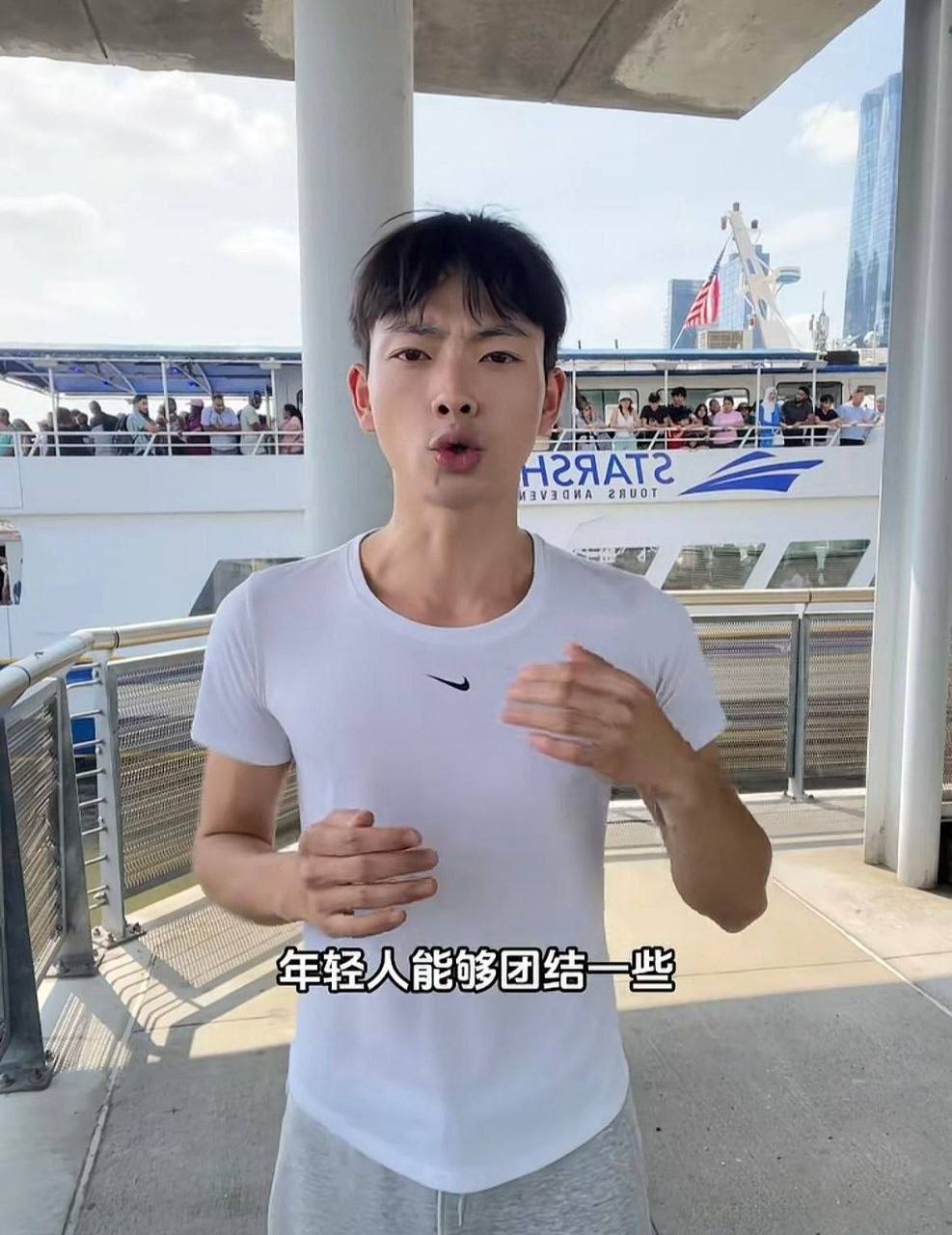 同性恋博主渡柏溪被质疑“贫民窟励志”人设系剧本。网友扒出小号内容反差大，或有有偿变现，粉丝叹错付信任 - 图片