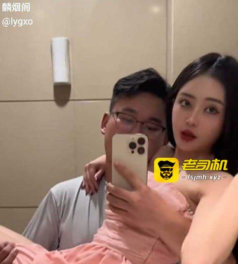 抖音百万粉丝富二代 网红深圳湾小乐 和 DJ jumi小鲸鱼 视频曝光，流出 - 图片
