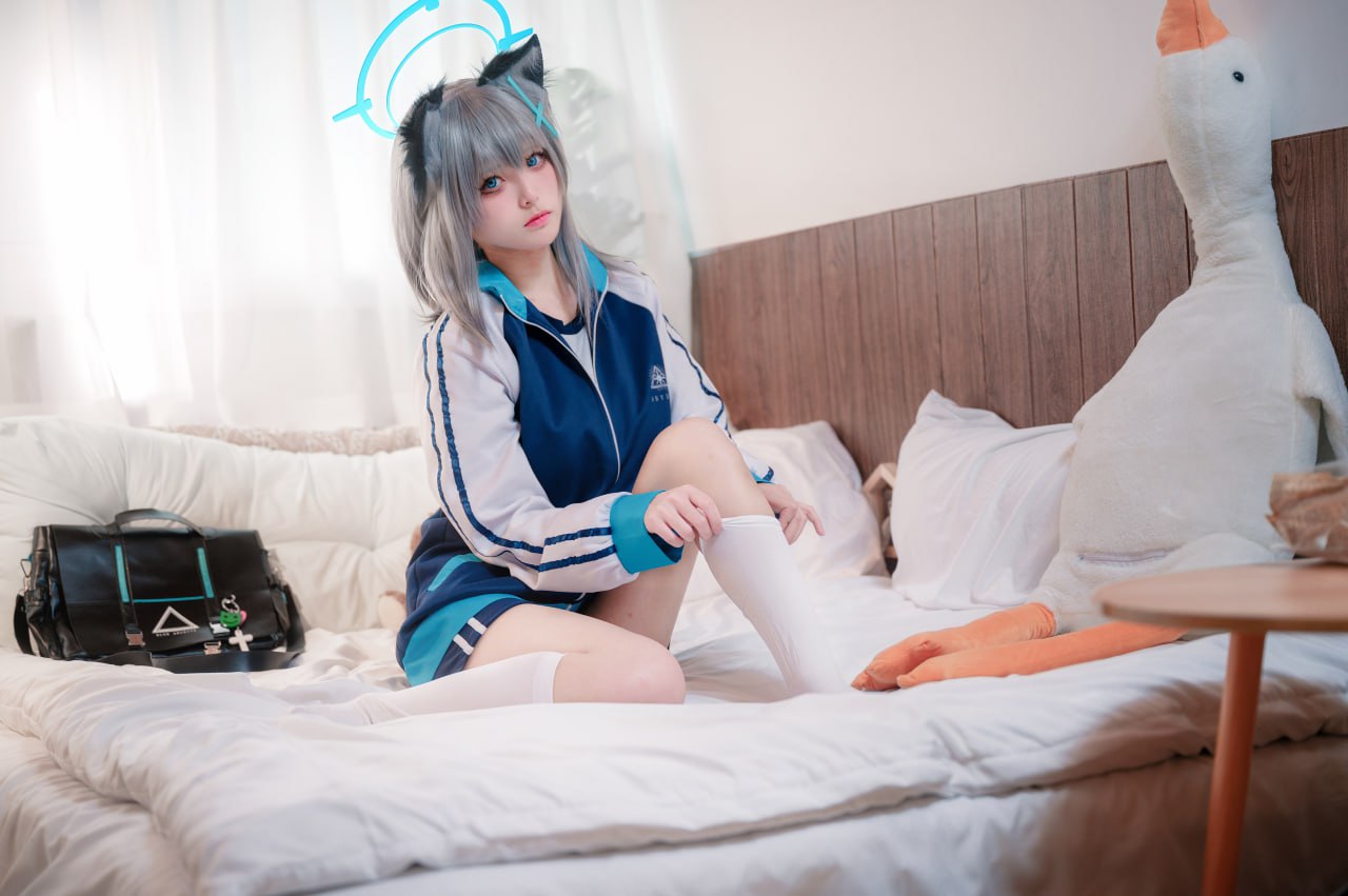 #九柒喵 #白袜 #甜妹 体操服白子 - 图片