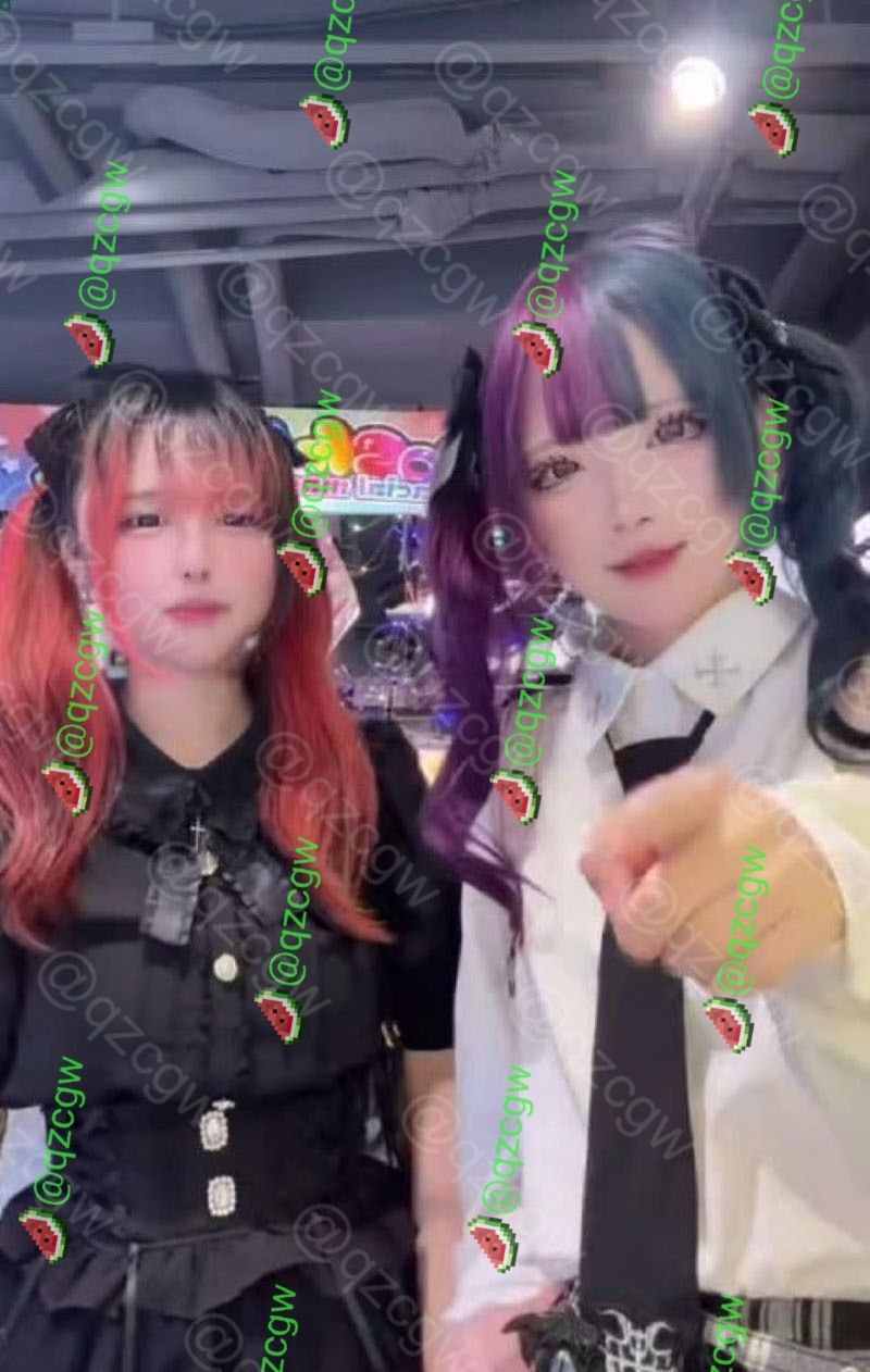 抖音地雷系CP 吉他张×小帕 旧瓜重启 小帕已为人妻吉他张继续海王撩新妹 直播揉奶名场面复燃！ - 图片