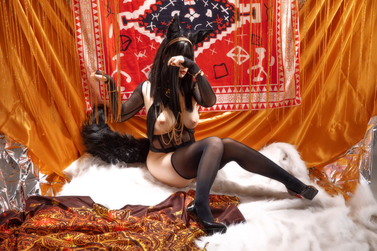 #Hokunaimeko #大奶子 #漏点 Anubis - 图片