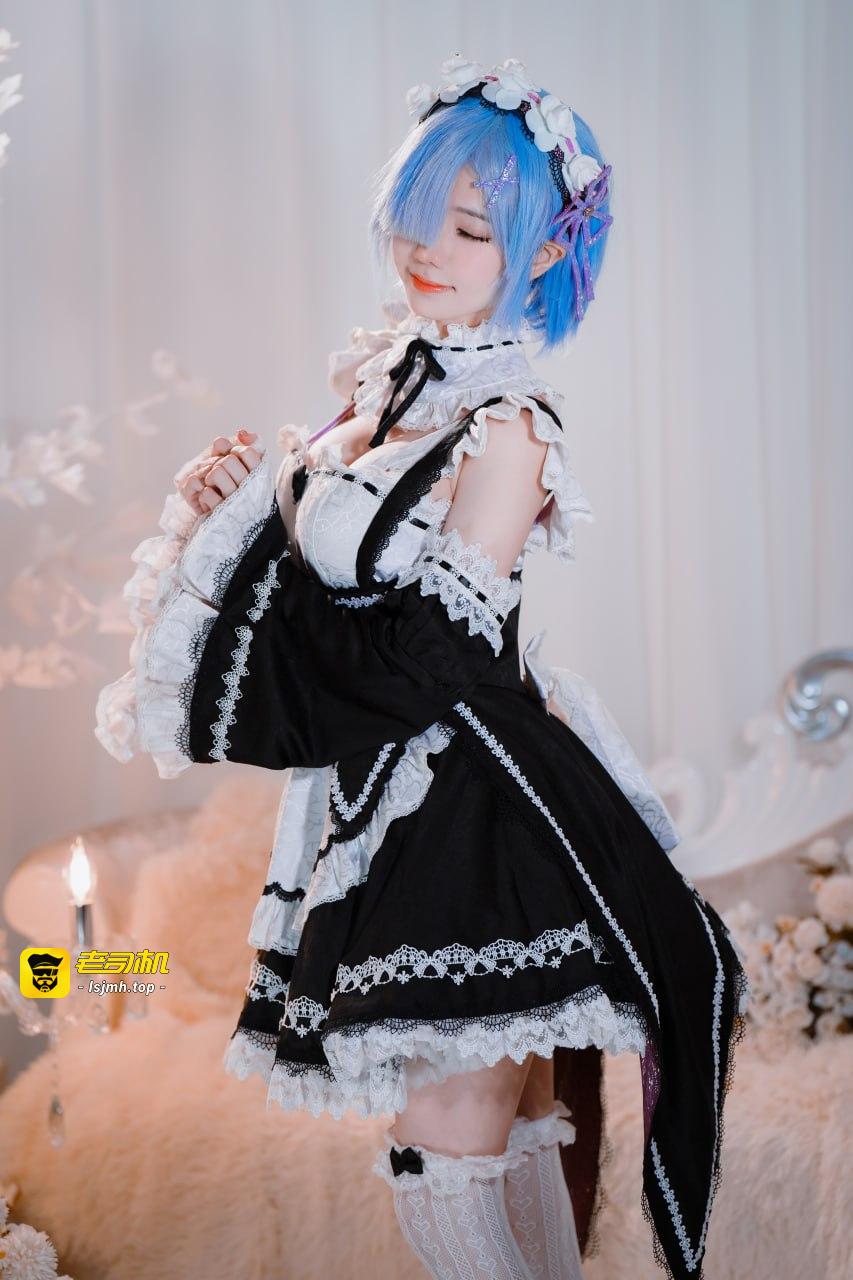 #SallyDorasnow #雷姆 #女仆 - 图片