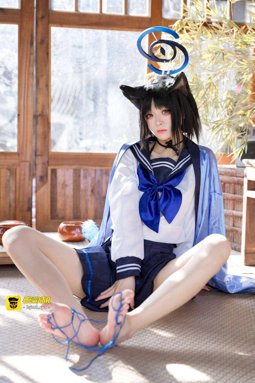 #九柒喵  #学生 #水手服  #玉足 桐生桔梗 - 图片