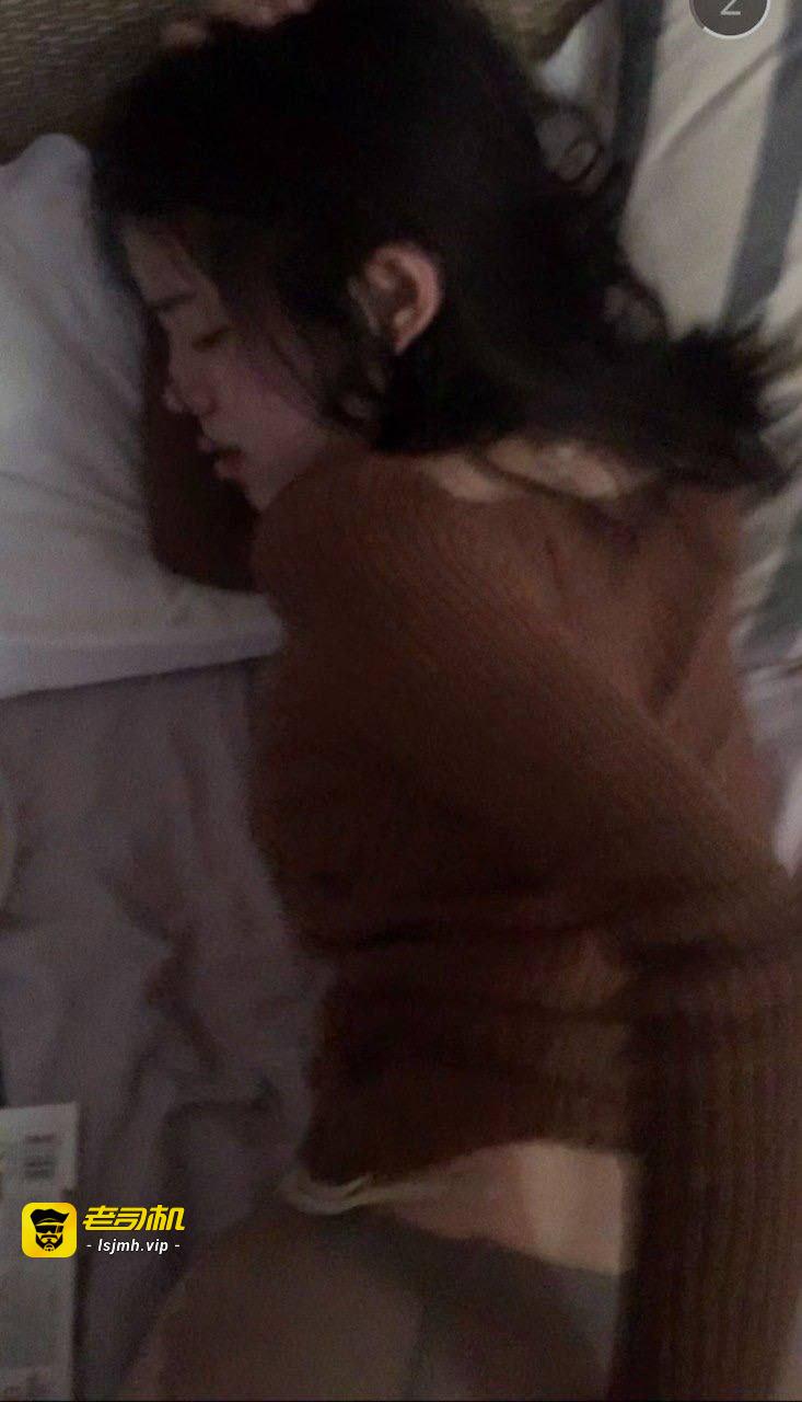 极品颜值情侣私拍泄密流出 可御可甜清纯校花美女被男友调教成母狗，白白嫩嫩身材又纯又欲 欲罢不能#高颜值 #情侣流出 #清纯校花 - 图片
