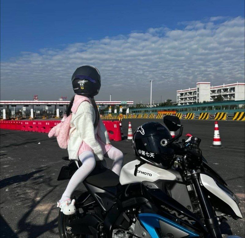 抖音机车少女 金世幼 惨遭炮友骗炮 反手告强奸 炮友曝光约炮过程！ - 图片