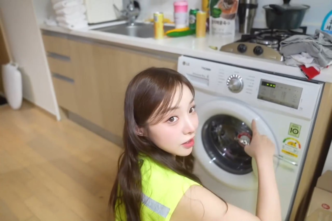 somipark韩国大奶巨乳福神颜利姬来我家当水电工？那修修我的鸡巴