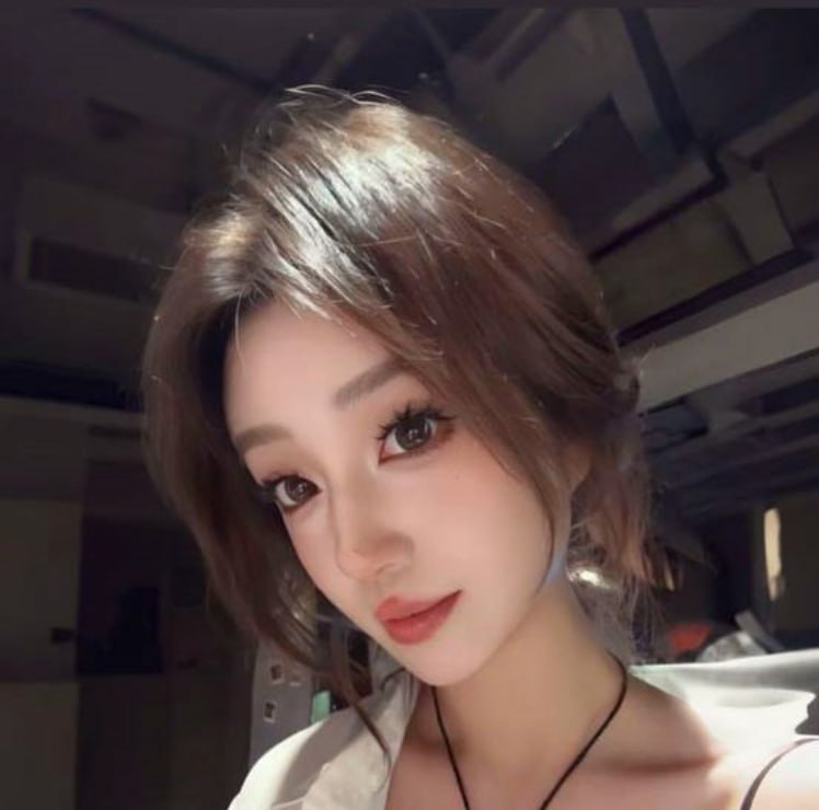 抖音小网红 猪猪子 被钞能力开发新业务 跟大哥一对一揉胸露逼跳骚舞 - 图片