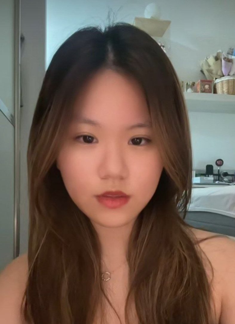 TikTok新加坡小网红 C 不雅视频流出 露脸做爱视频惨遭前男友泄密 表情销魂一看就很骚 - 图片