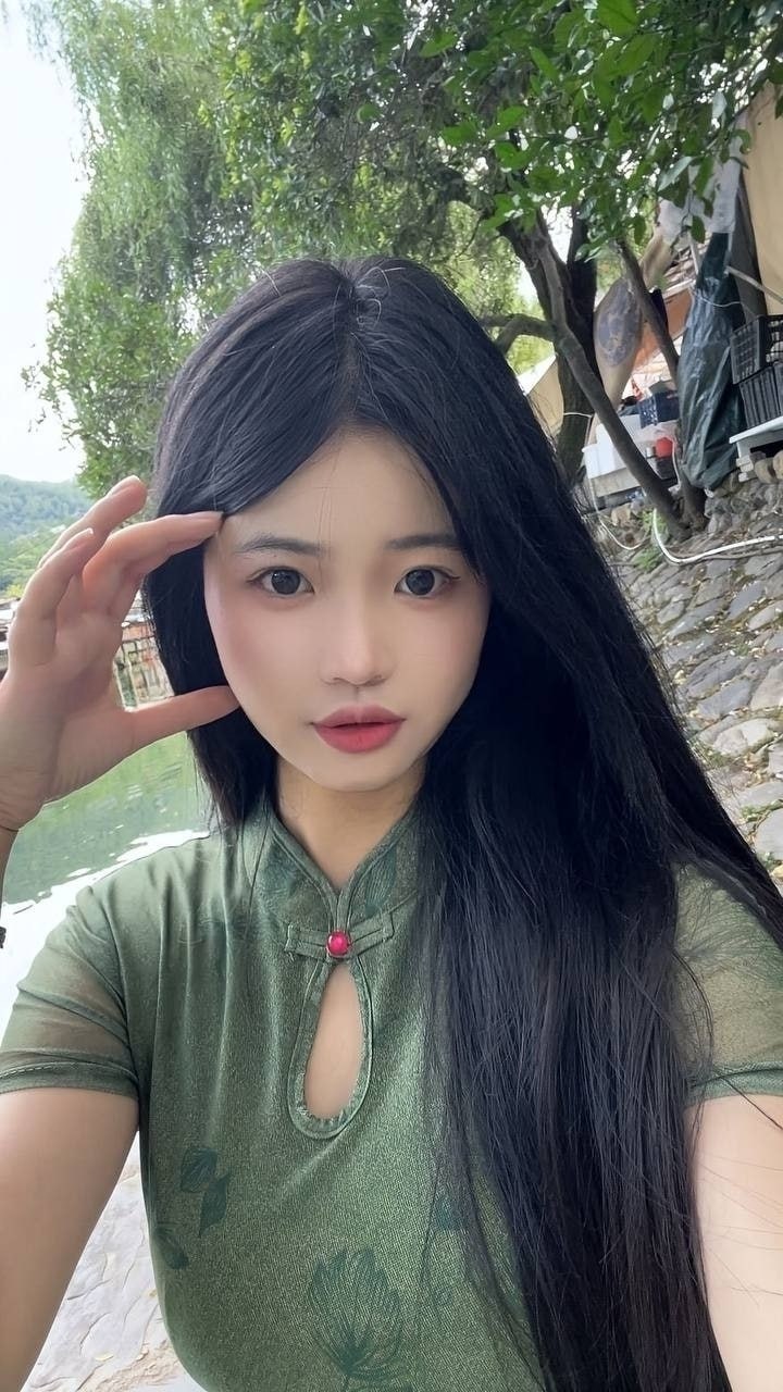 长腿女大学生美拍平日里看着文静没想到骚起来不要不要的约到商务旅馆输出各种姿势抽插无套内射 - 图片