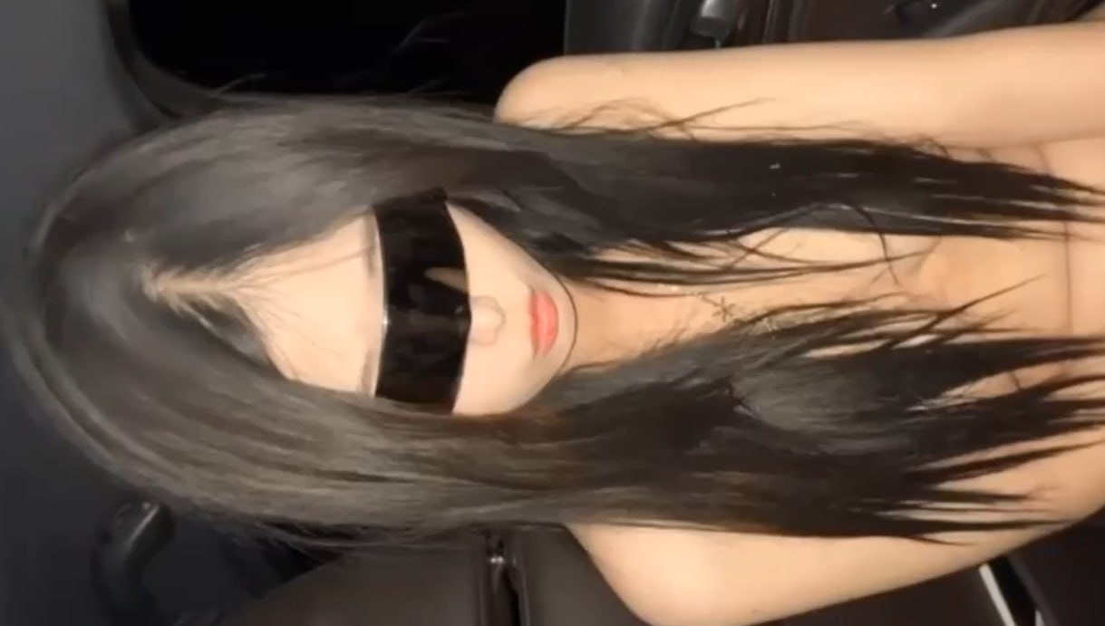 高颜值女神，和男朋友做爱啪啪，我就是母狗，快点干我吧