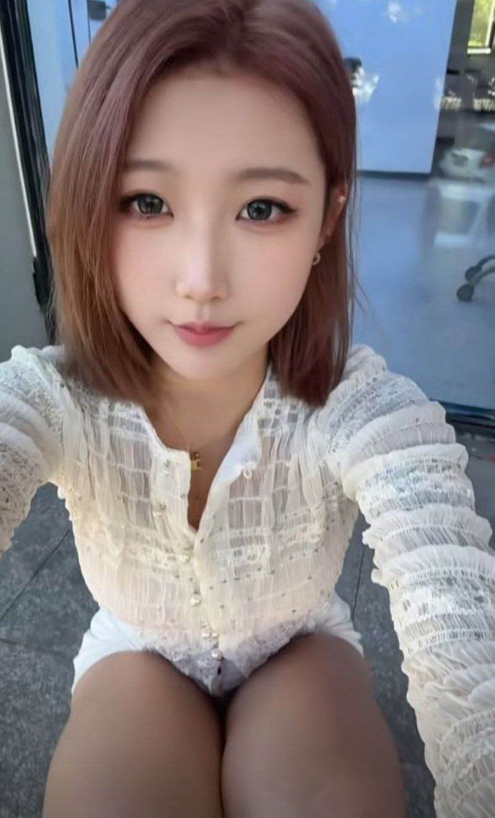 抖音小网红 开心小椰子 直播与男友做爱娇喘曝光 坚持一分多钟才封号 榜一大哥定制剧情淫叫入耳太上头！ - 图片