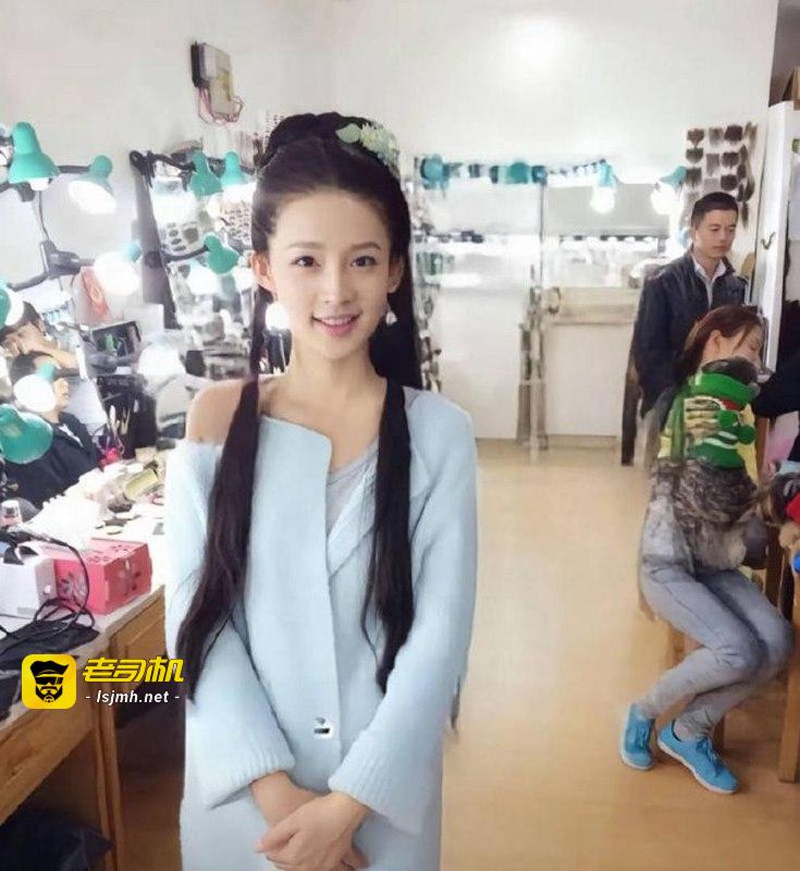知名演员 李沁 被爆私生活混乱！陪睡导演与杨洋邓伦雷军等人有染 多次堕胎每睡一次10万补偿 震撼全网！ - 图片