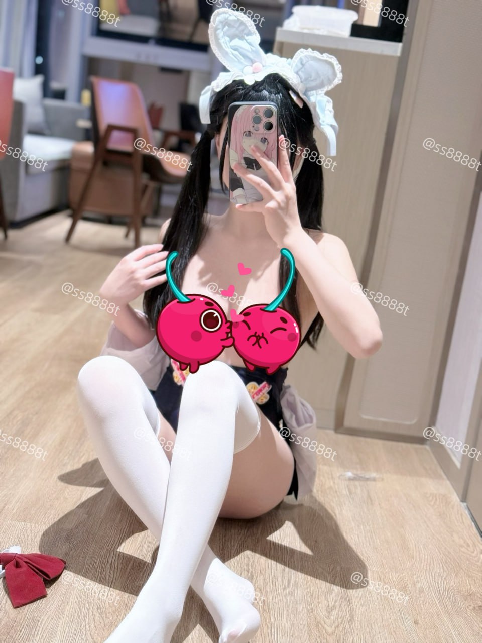 极品颜值小仙女 兔三岁 - 图片