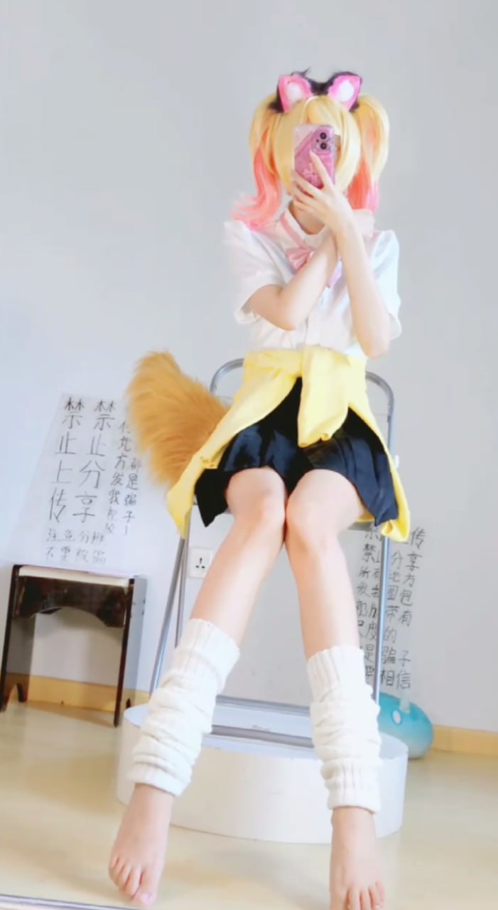 #沐沐酱cos  白虎萝莉自拍自慰
