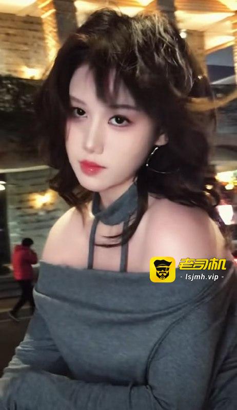 知名女主播晒婚纱照美若天仙，网友质疑其老公是大哥，其回应是因为爱跟钱无关，大家不要目光狭隘！ - 图片