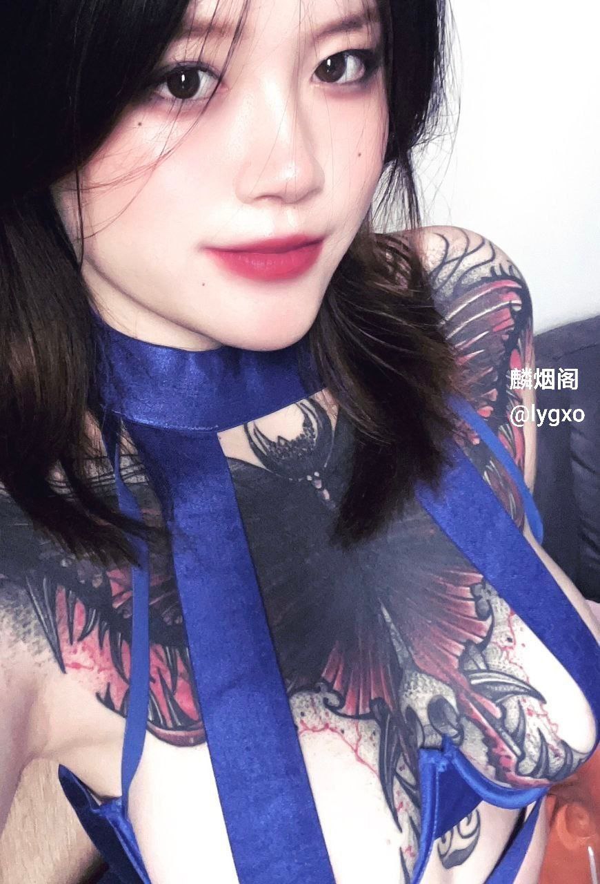抖音微博推特 反差母狗 楽涩 巨乳肥臀