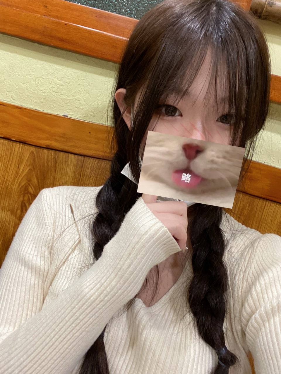 一名女大学生 拥有超高颜值 长相超可爱 - 图片