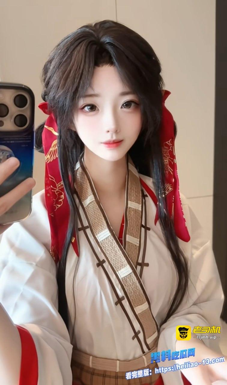 最新劲爆来袭，二次元圈又炸了！全网百万粉丝Coser、B站UP主小拿铁ouo被扒出三宗罪：家暴男友、卖原味内裤、背着男友拍各种下海视频 - 图片