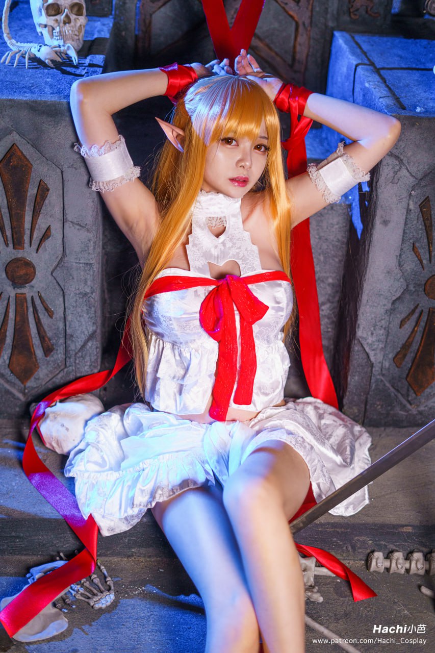#Hachi_小芭 #白虎 #coser Asuna