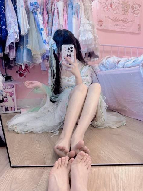 推特极品美女福利姬 双马尾嫩妹小萝莉 极品反差母狗 - 图片