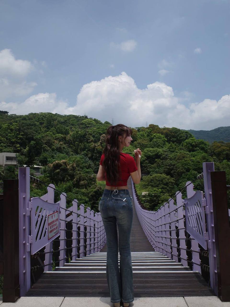 前AV女优三上悠亚近日在台湾旅游，被网友街头偶遇 - 图片