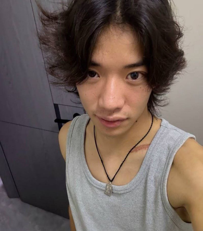 知名福利姬 小屁大王 男友真实身份被曝光 国家队滑雪运动员 苏福 佛光道替身空翻视频被扒个底朝天！ - 图片