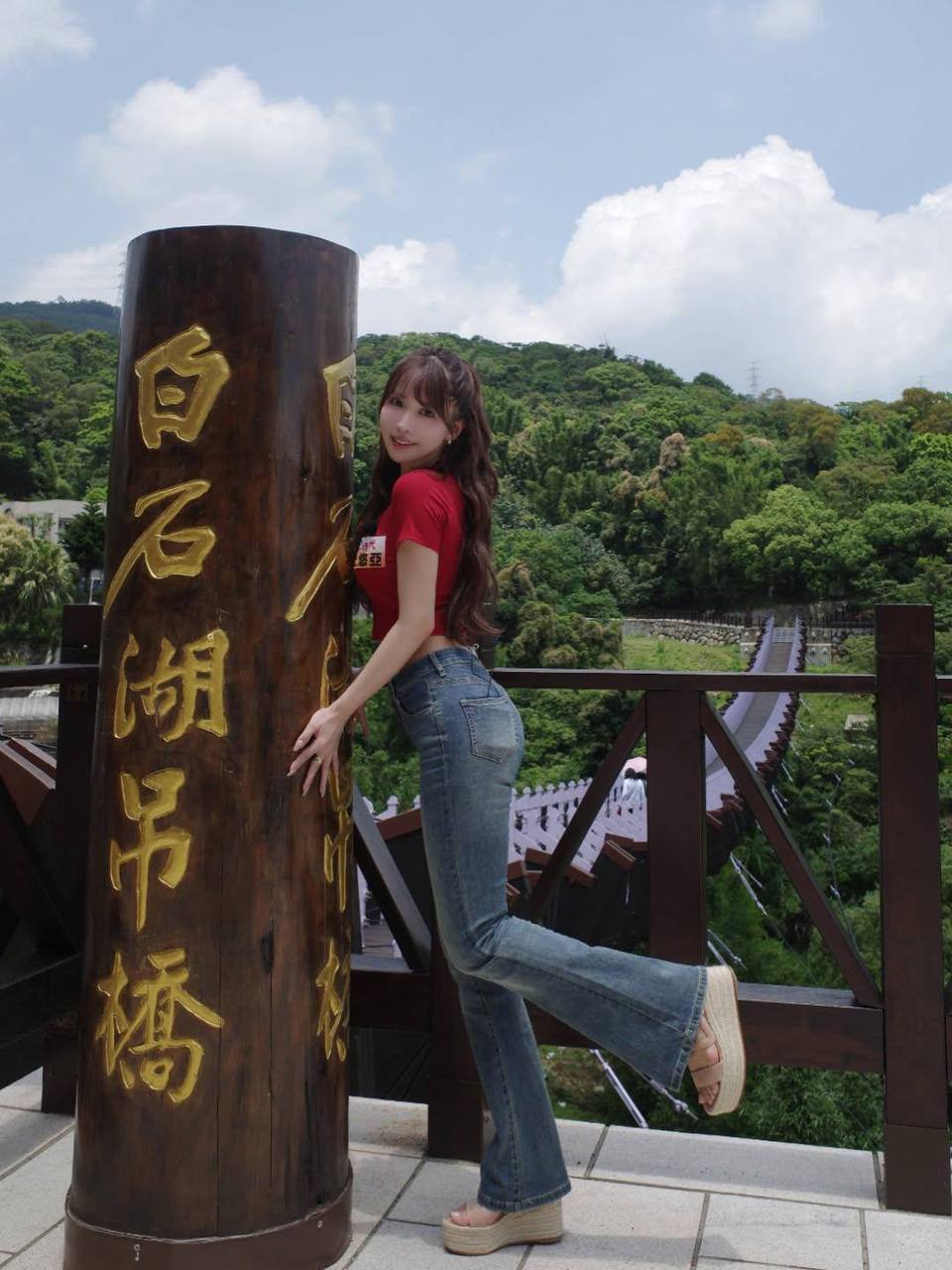 前AV女优三上悠亚近日在台湾旅游，被网友街头偶遇 - 图片