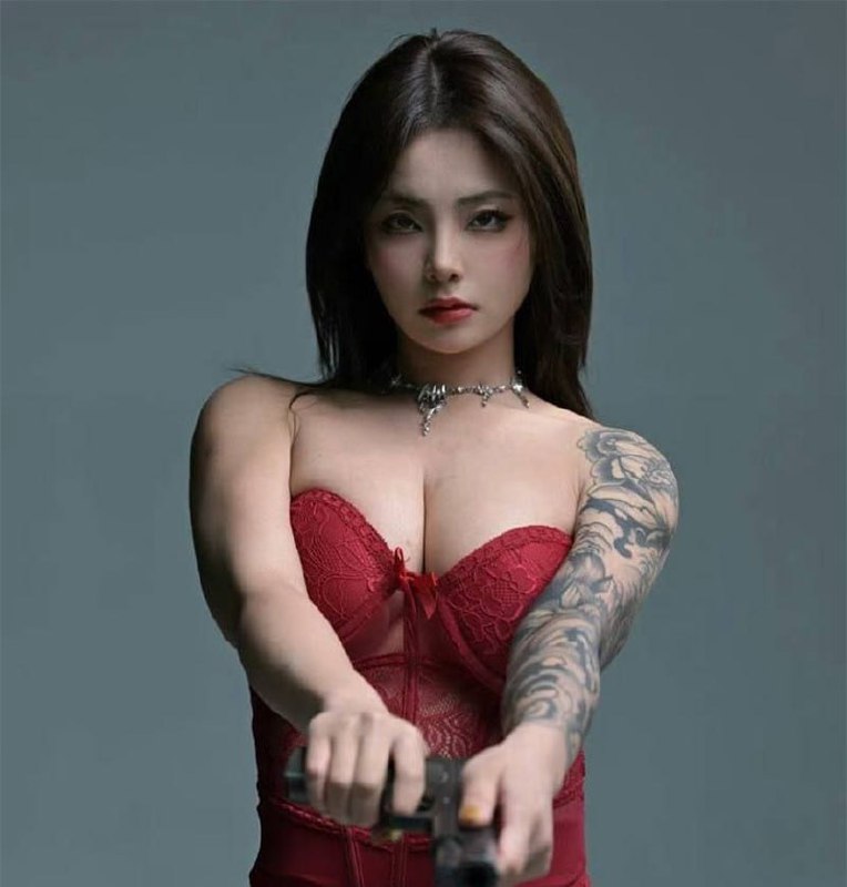 抖音巨乳御姐海胆的越野车 约炮3P前后夹击视频曝光 让她首尾不能相连
