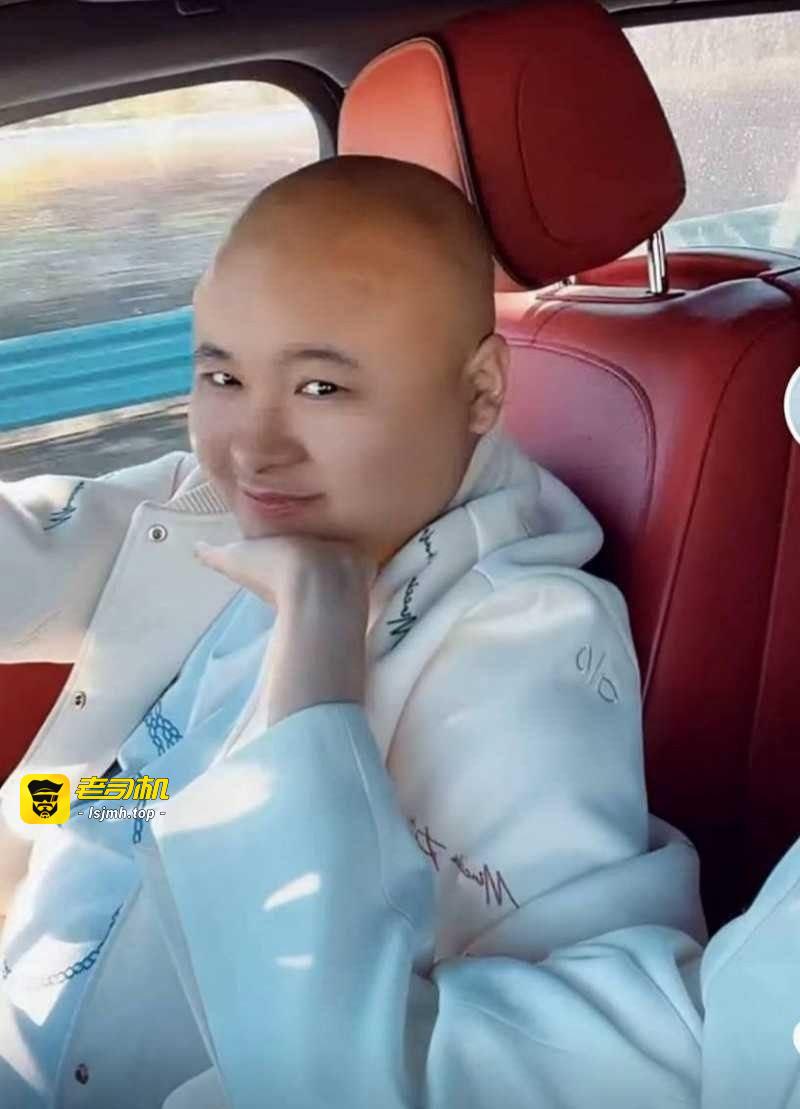 快手千万粉网红 老狗 被前妻白羽直播曝光 婚内出轨女徒孙佳昕 夜猫KTV举报聚众淫乱录音曝光！ - 图片