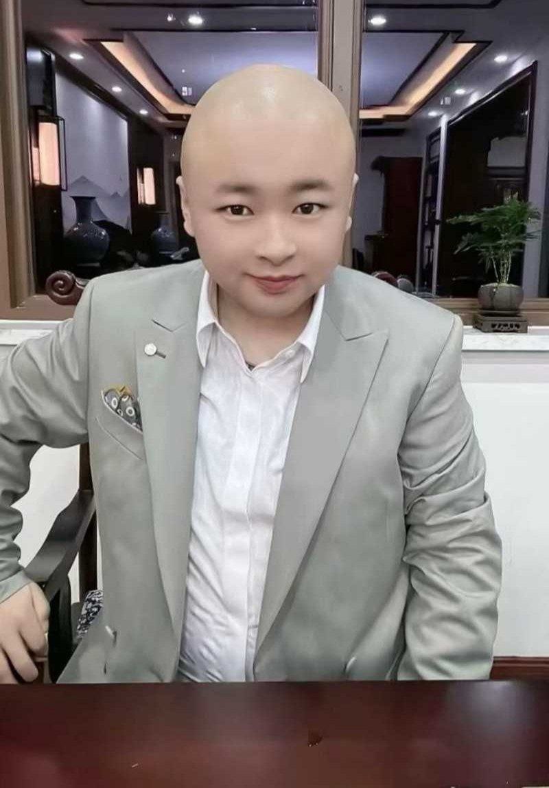 快手千万粉网红 老狗 被前妻白羽直播曝光 婚内出轨女徒孙佳昕 夜猫KTV举报聚众淫乱录音曝光！ - 图片