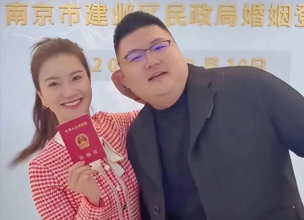 （二）千万网红猴哥说车疑似离婚！曾经被人羡慕的网红夫妻为啥闹到这样的结果？ - 图片