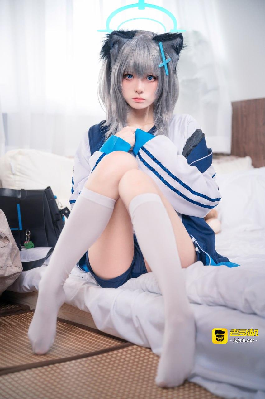 #九柒喵 #白袜 #甜妹 体操服白子 - 图片
