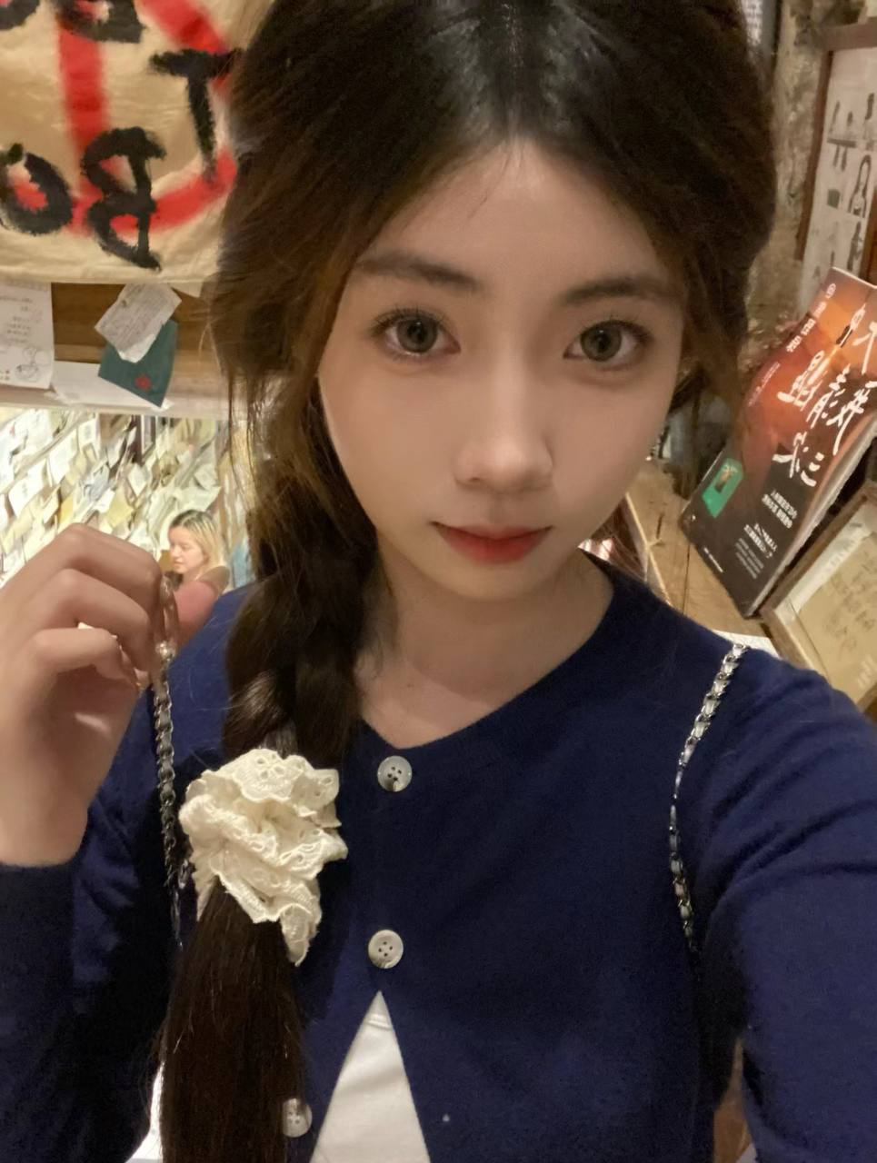 地标  陕西省西安市 一名女大学生 就读于西安大学 一名女 长相清纯可爱 陈思怡 - 图片