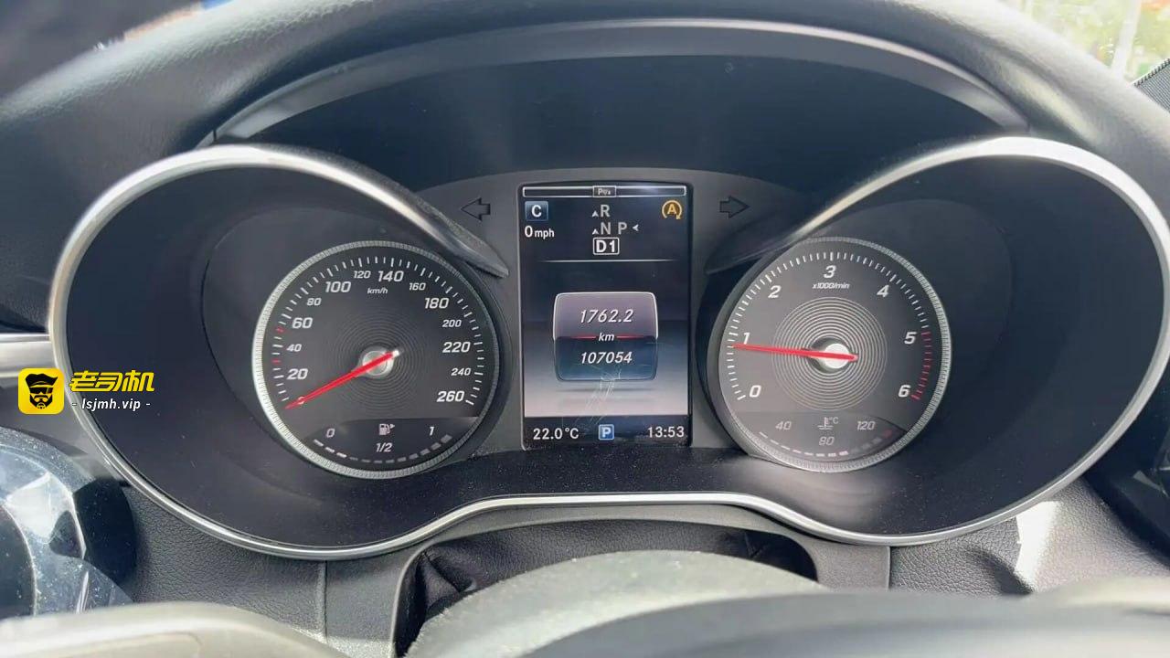 悉尼网红卖二手车，传统骗术三件套无损流传海外：爆改公里数、串串车、车不对版 - 图片