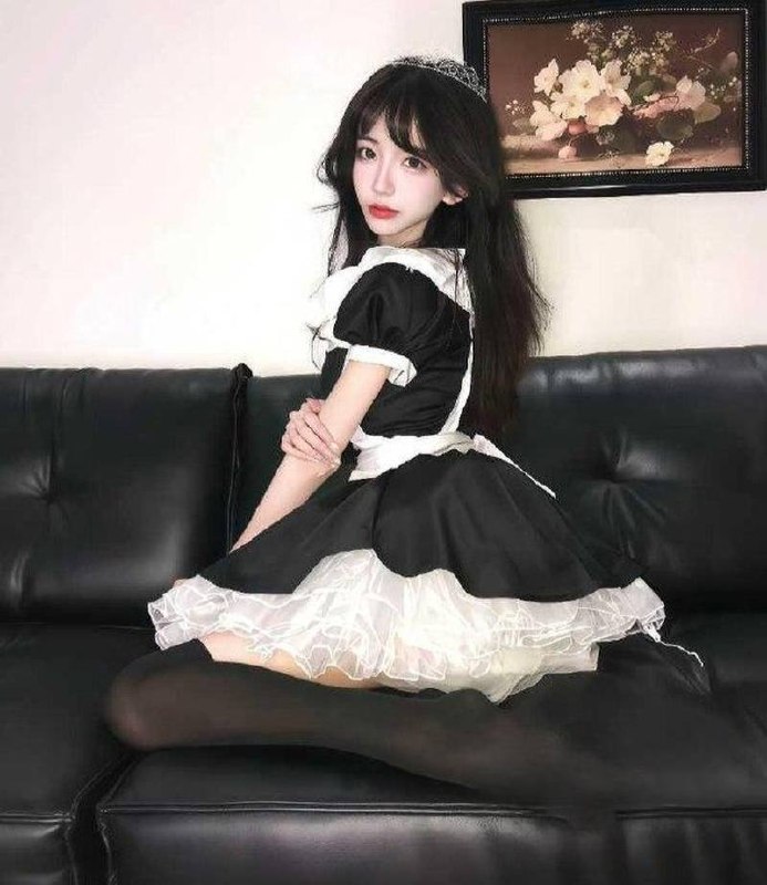 四百万粉甜妹藤原yuki被曝加微三千可约，昔日B站吃播少女人设当场崩盘！ - 图片