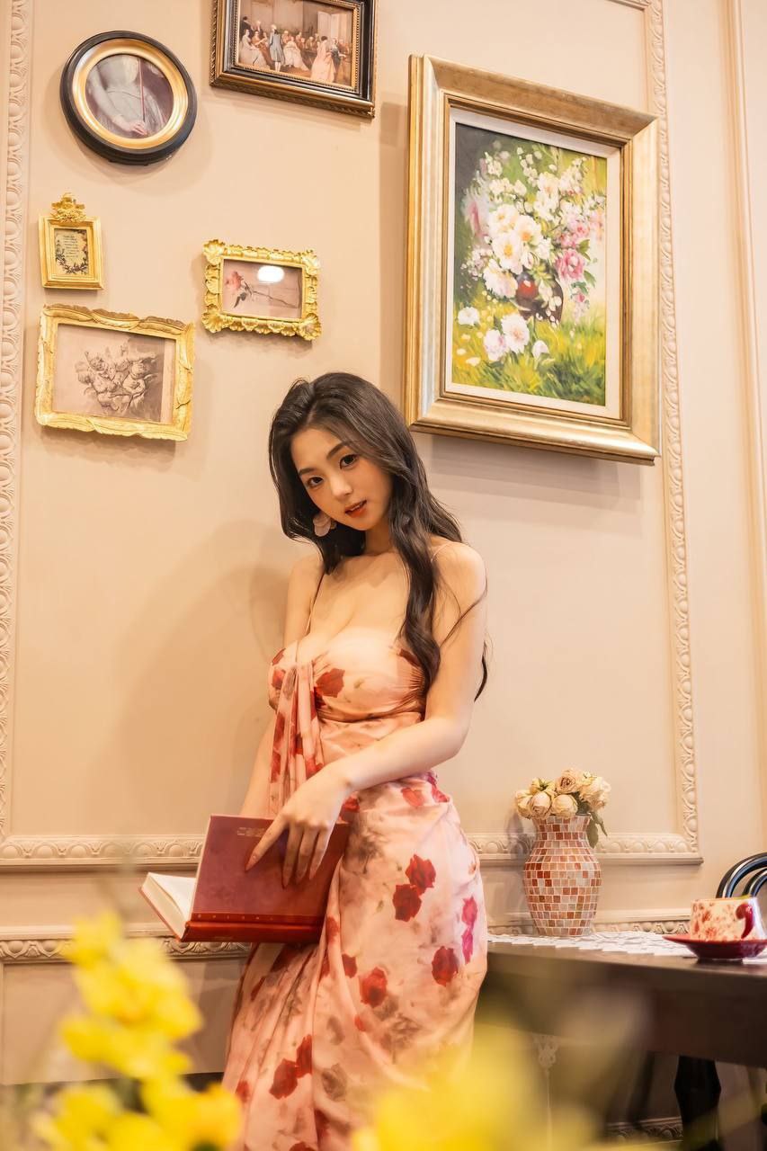 巨乳抖御姐网红定制不雅视频 - 图片