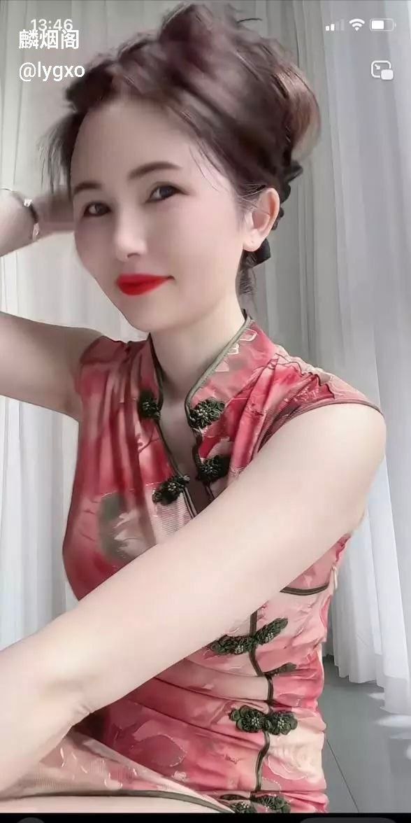 快手网红陈老师 淫荡母狗展示风骚身材 - 图片