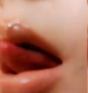 （二）女主播们才艺秀，为博关注各显神通，“撕袜”“嘴含仿真兔尾巴”“吃糖”震惊众人！ - 图片
